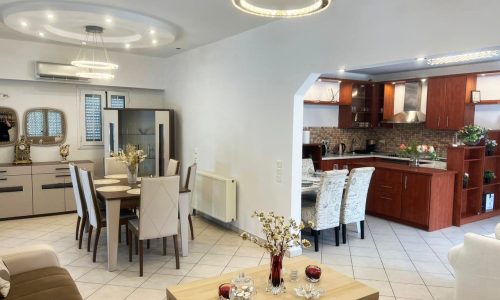 Elenis Apartment